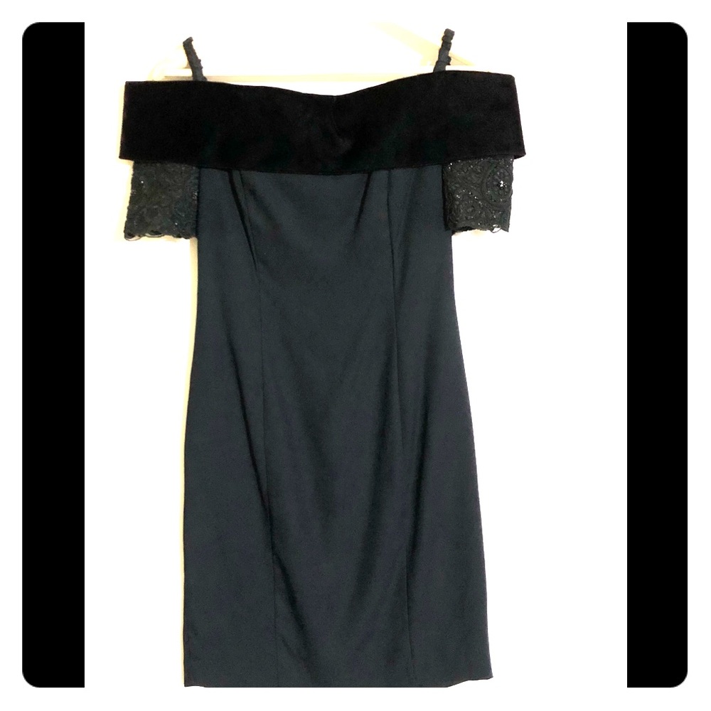 ❤️Gorgeous Formal DressBy Alex Evenings Size…